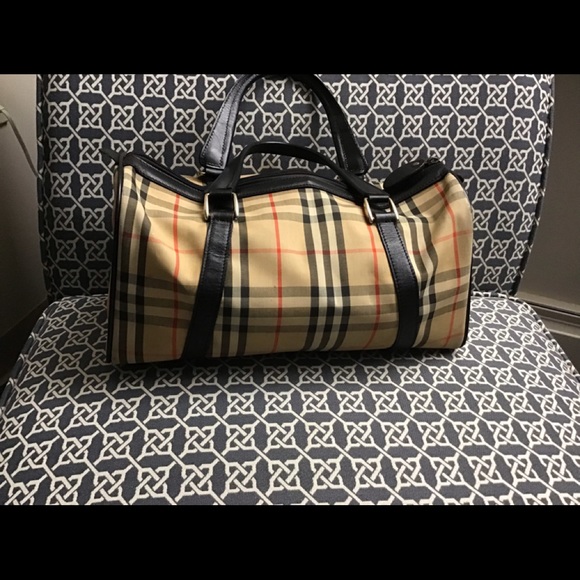 vintage burberry duffle bag